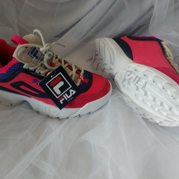 Women's FILA sneakers NWT size 7.5 - Picture 4 of 5